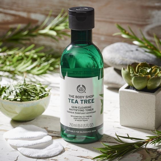 The Body Shop Tea Tree Skin Clearing Mattifying Toner – 250 ml - Image 2
