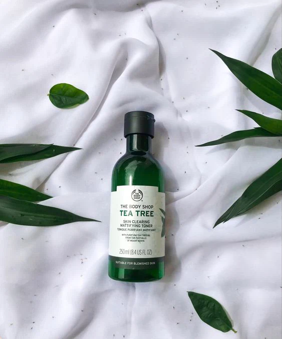 The Body Shop Tea Tree Skin Clearing Mattifying Toner – 250 ml - Image 4