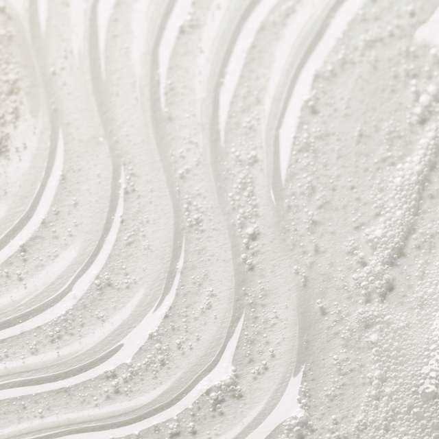 Oriflame DUOLOGI Anti Flake Purifying Shampoo – 250ml - Image 3